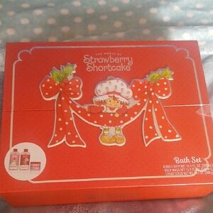 Strawberry Shortcake Bath Set